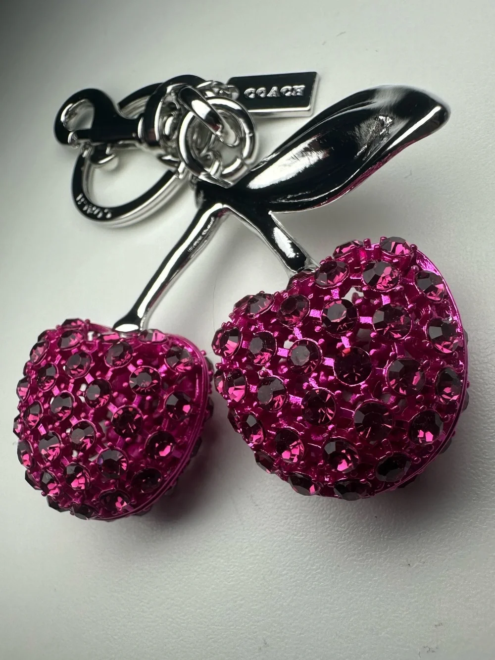 Coach Crystal Cherry Bag Charm Silver Pink CCD32 Keychain Key Ring Dogleash Clip